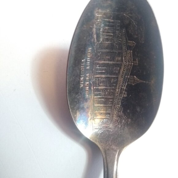 Vintage Souvenir Spoon - featuring Washington's Mt. Vernon Mansion - Picture 11 of 16